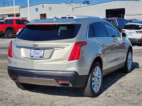 Used 2017 Cadillac XT5 Platinum image 5