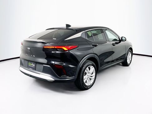 Used 2025 Buick Envista Preferred image 9