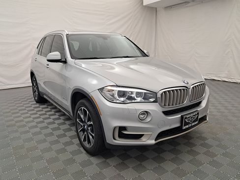 Used 2017 BMW X5 xDrive35i image 2