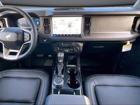 New 2025 Ford Bronco Big Bend image 5