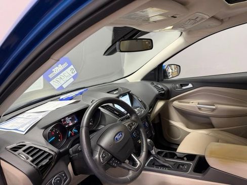 Used 2017 Ford Escape Titanium FWD image 18