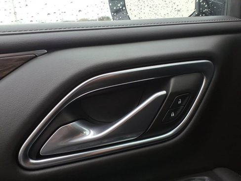 Used 2021 Chevrolet Tahoe Z71 image 14