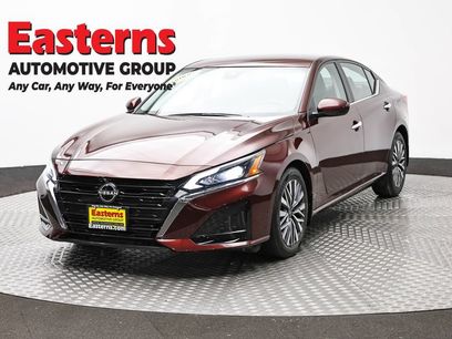 Used 2023 Nissan Altima 2.5 SV