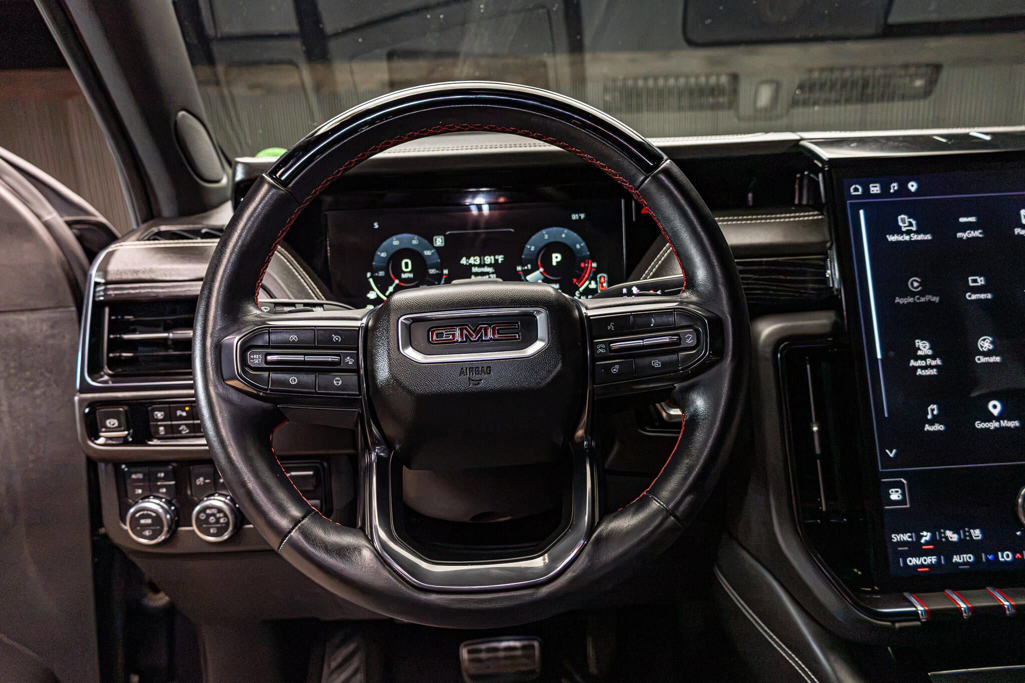 Used 2025 GMC Yukon AT4 Ultimate AWD/4WD image 15