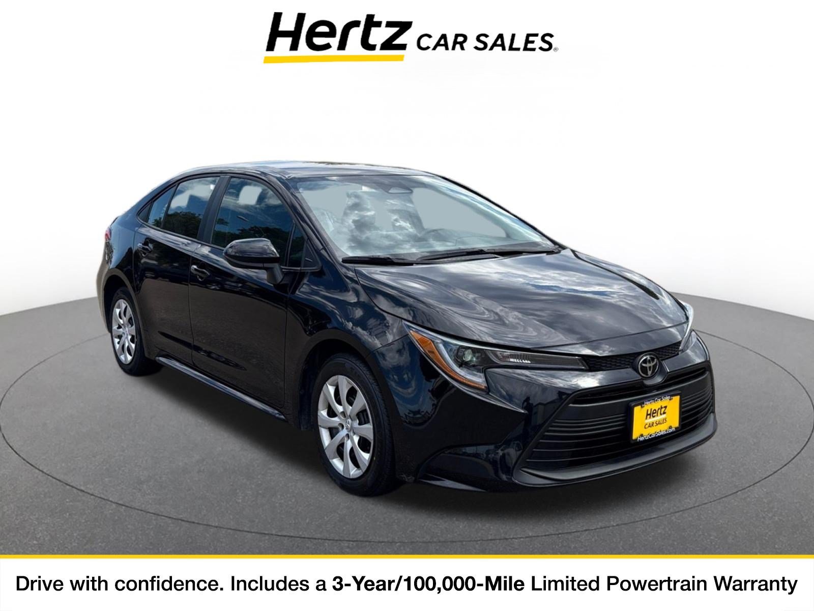 Used 2025 Toyota Corolla LE FWD image 1