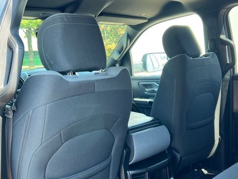 Used 2021 RAM 1500 Big Horn AWD/4WD image 35