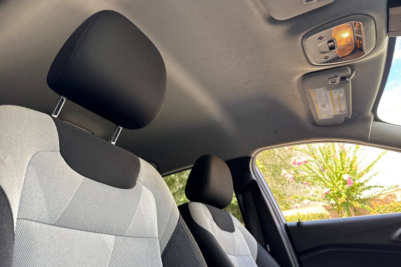 Used 2024 Chevrolet Trax LS w/ LS Convenience Package FWD image 20