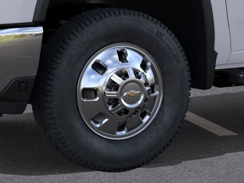 New 2026 Chevrolet Silverado 3500 LTZ w/ LTZ Plus Package AWD/4WD image 9
