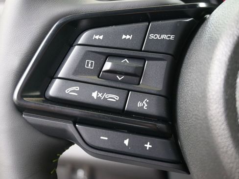 Used 2025 Subaru Ascent Bronze Edition AWD/4WD image 24