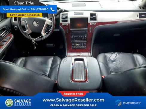 Used 2009 Cadillac Escalade AWD image 11