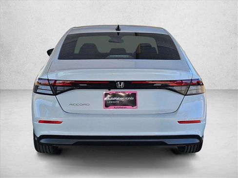 New 2025 Honda Accord SE image 8