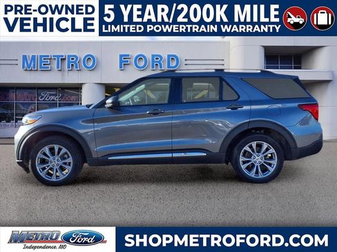 Used 2023 Ford Explorer XLT w/ Equipment Group 202A image 7