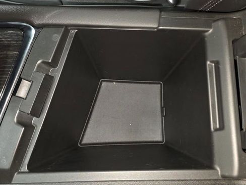 Used 2021 Buick Enclave Avenir w/ Avenir Technology Package image 24