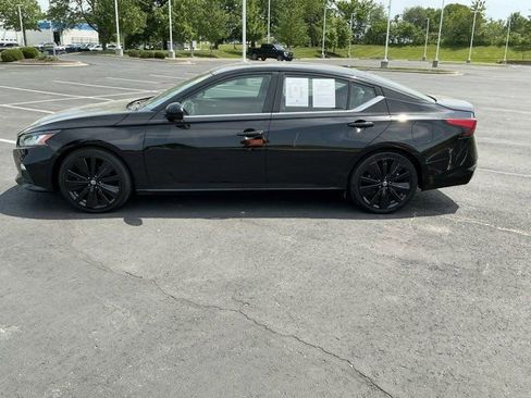 Used 2020 Nissan Altima 2.5 SR FWD image 9