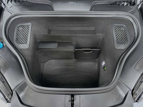 Certified 2025 Porsche Macan 4S Electric image 30