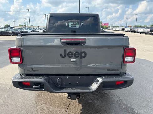 Used 2020 Jeep Gladiator Sport w/ Quick Order Package 24S AWD/4WD image 6