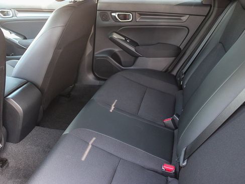 Used 2025 Honda Civic Sport image 19