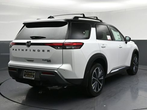 New 2026 Nissan Pathfinder Platinum image 4