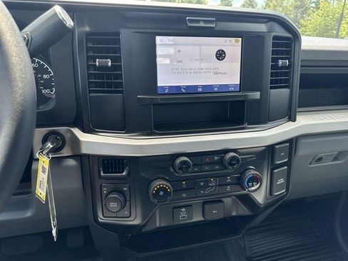 New 2025 Ford F550 4x4 Regular Cab Super Duty image 16