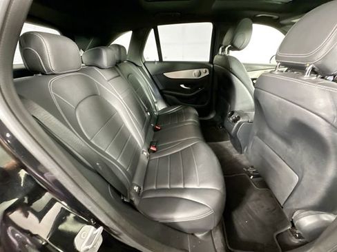 Used 2019 Mercedes-Benz GLC 350e 4MATIC image 29
