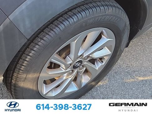 Used 2017 Hyundai Tucson SE w/ SE Popular Package 02 AWD/4WD image 12