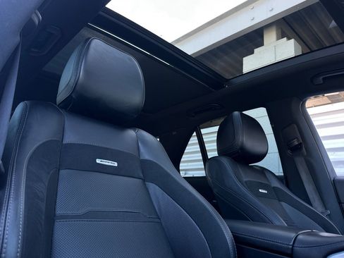 Certified 2023 Mercedes-Benz GLE 53 AMG 4MATIC image 10