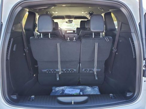 New 2026 Chrysler Pacifica Select image 26