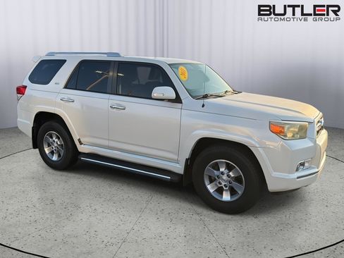 Used 2011 Toyota 4Runner 2WD image 7