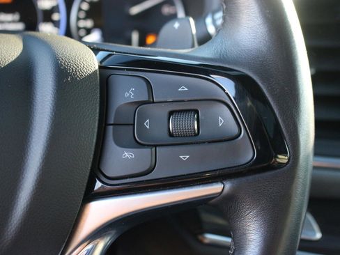 Used 2022 Buick Enclave Premium w/ Experience Buick Package image 21