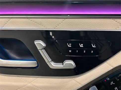 Used 2021 Mercedes-Benz S 500 S 500 image 19