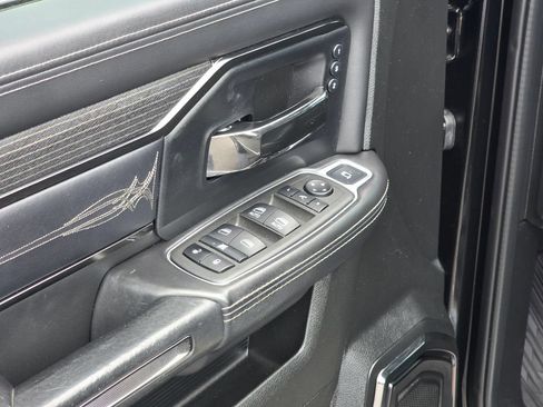 Used 2022 RAM 2500 Limited AWD/4WD image 44