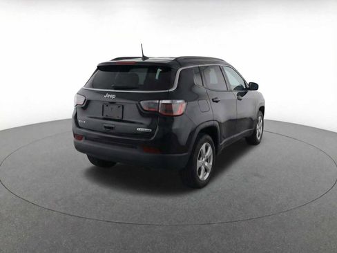Used 2019 Jeep Compass Latitude image 5
