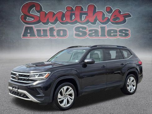 Used 2021 Volkswagen Atlas SE w/ Towing Package AWD/4WD image 3