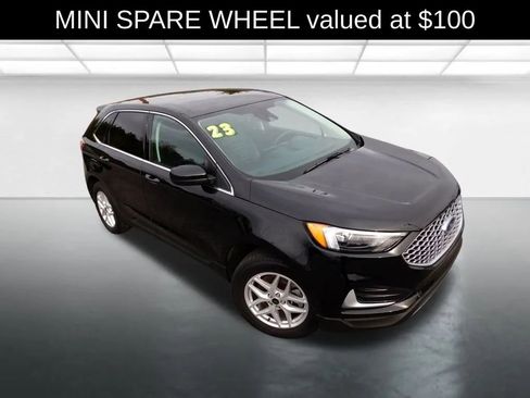 Used 2023 Ford Edge SEL image 2