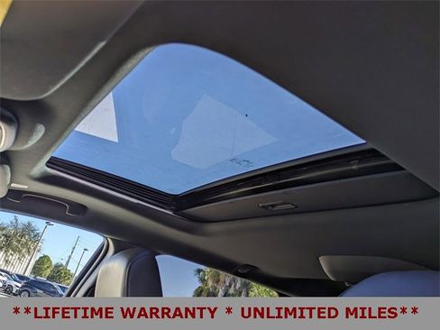 Used 2024 Dodge Durango GT image 23