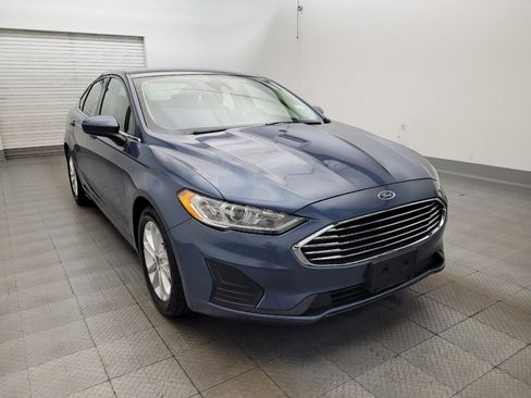 Used 2019 Ford Fusion SE FWD image 13
