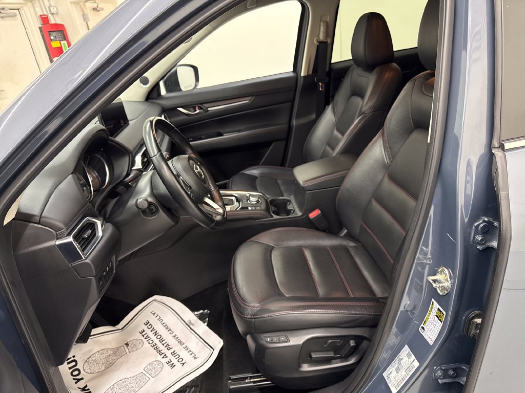 Used 2025 MAZDA CX-5 Carbon Edition AWD/4WD image 14