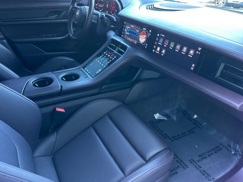 Certified 2022 Porsche Taycan 4 Cross Turismo image 16
