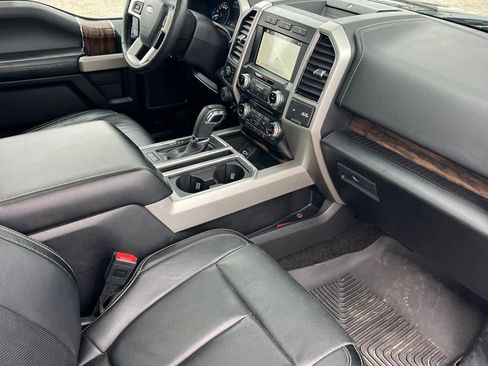 Used 2018 Ford F150 Lariat w/ Equipment Group 502A Luxury image 16