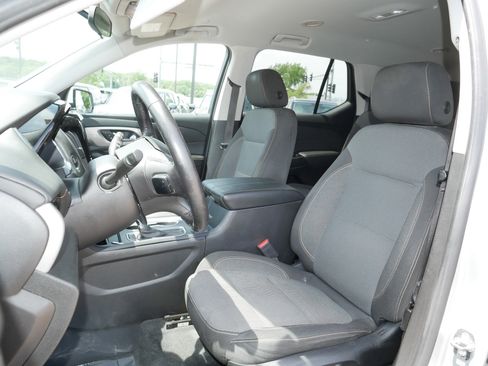 Used 2019 Chevrolet Traverse LT AWD/4WD image 14