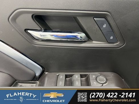 Used 2024 Chevrolet Colorado Z71 w/ Z71 Convenience Package 2 image 21