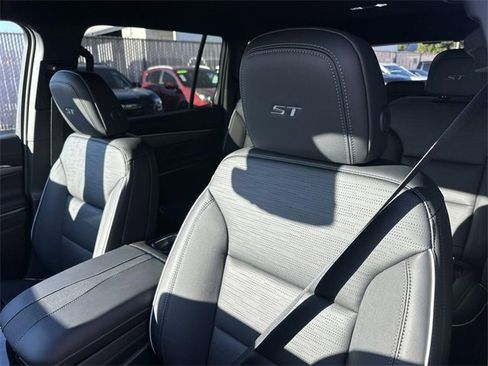 New 2026 Buick Enclave Sport Touring w/ Power Package image 22