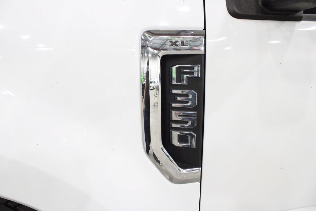 Used 2017 Ford F350 XL w/ Power Equipment Group AWD/4WD image 29