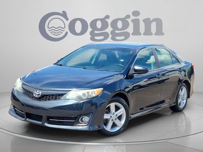 Used 2014 Toyota Camry SE