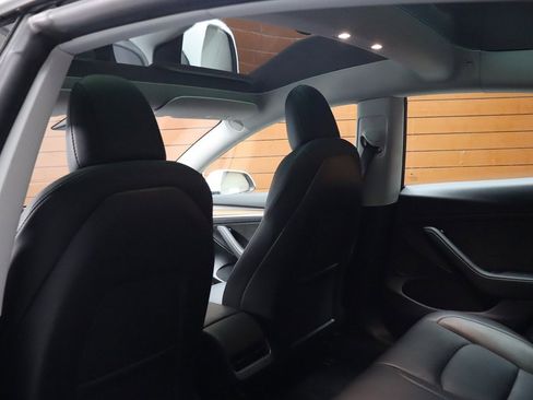 Used 2023 Tesla Model 3 Standard Range RWD image 12