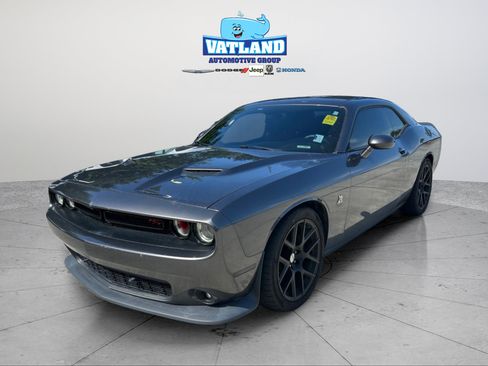 Used 2015 Dodge Challenger R/T Scat Pack w/ Leather Interior Group RWD image 1