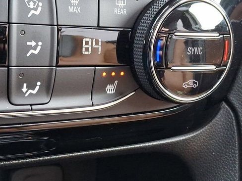 Used 2020 Buick Encore GX Essence w/ Advanced Technology Package FWD image 30
