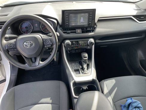 Certified 2021 Toyota RAV4 LE AWD/4WD image 15