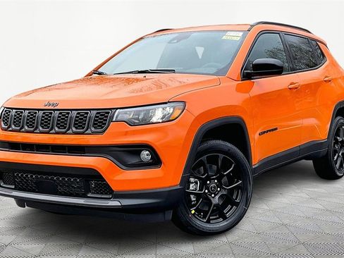 New 2026 Jeep Compass Latitude image 2