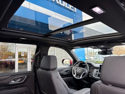 Used 2024 Chevrolet Tahoe Z71 w/ Z71 Off-Road Package image 8